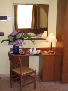 Hotel Innocenti - Room - Hotel 3 stelle (1)